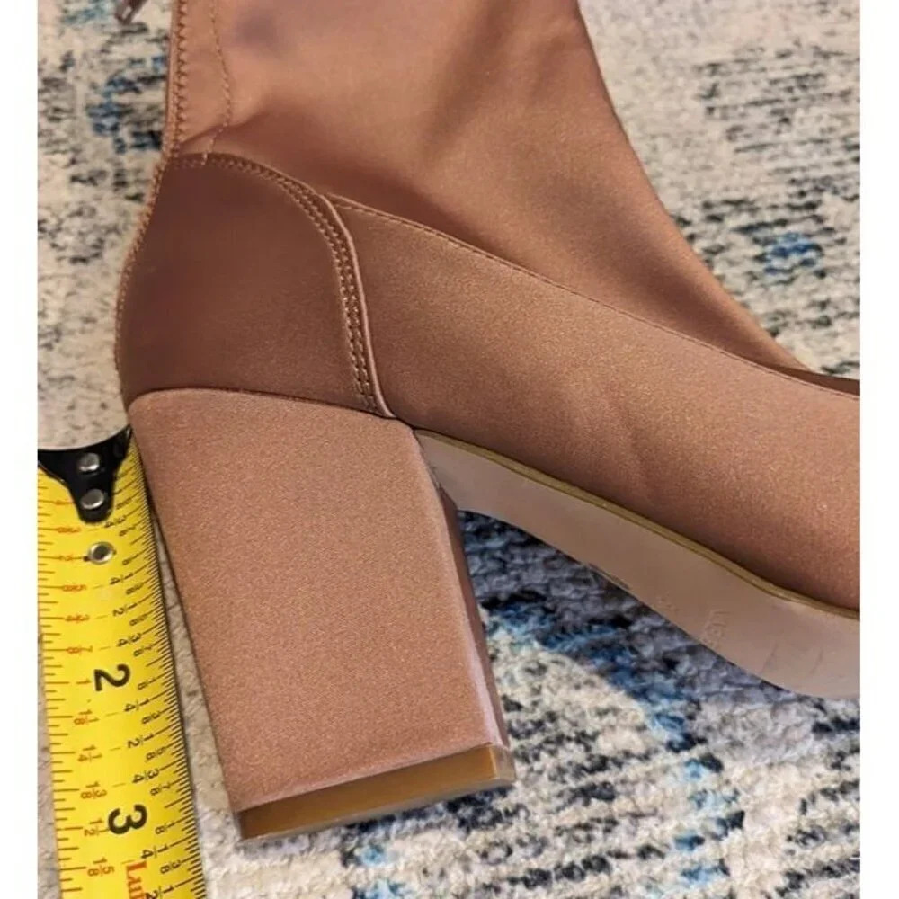 Nine West beautiful peach booties - Picture 7 of 8